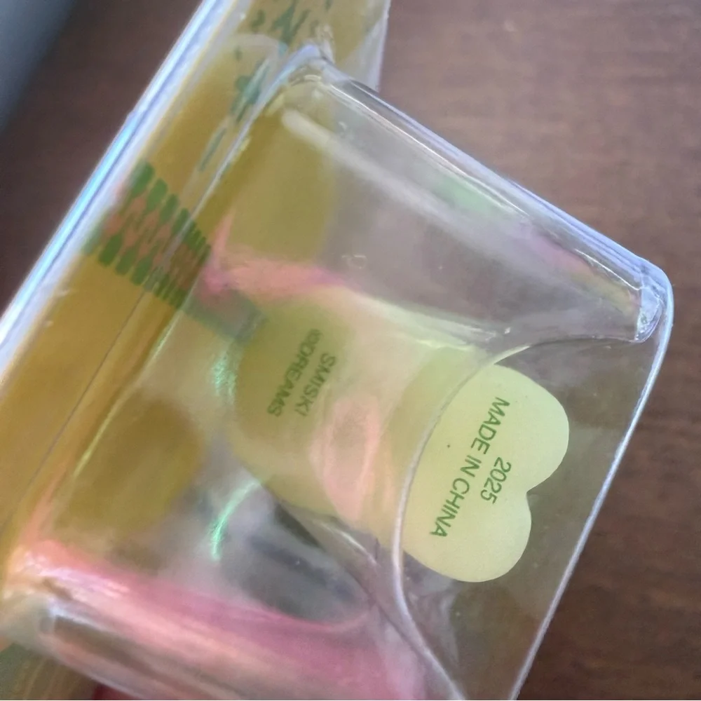 NEW Smiski Zipper Bite  ZipperBite - Hugging Knees Glow in the Dark - Picture 9 of 13